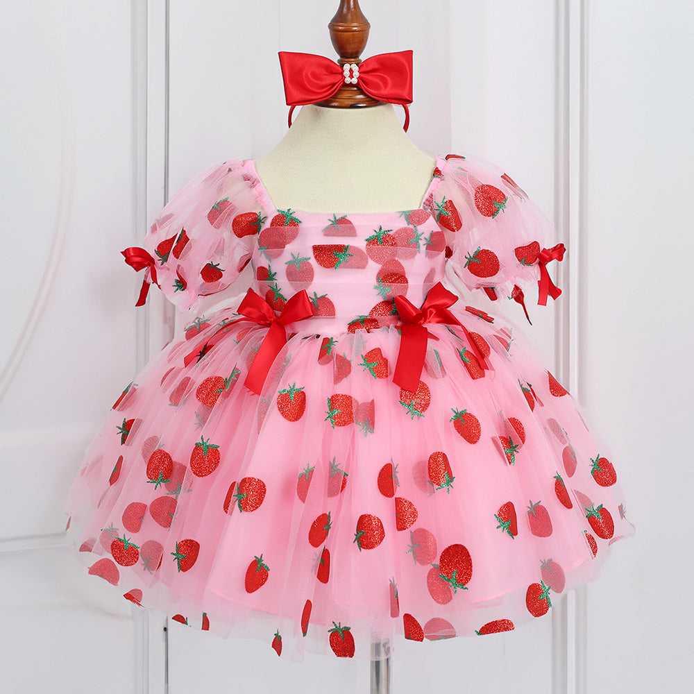 Berry First Birthday Outfit, Personalized Baby Girl Strawberry Clothes Set, Sweet One Baby dress, Baby Shower Gift, Cake Smash Photoshoot