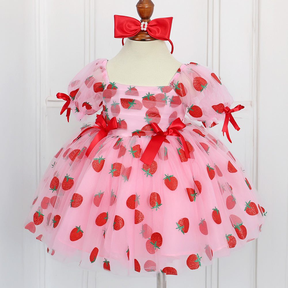 Berry First Birthday Outfit, Personalized Baby Girl Strawberry Clothes Set, Sweet One Baby dress, Baby Shower Gift, Cake Smash Photoshoot